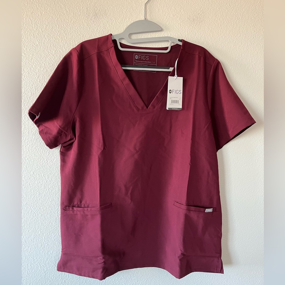 FIGS | Casma Three-Pocket Scrub Top